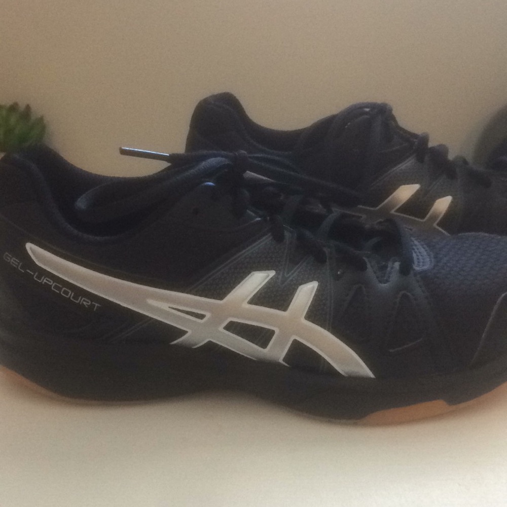 ASICS gel-up court Volleyball Shoes Size 3.5